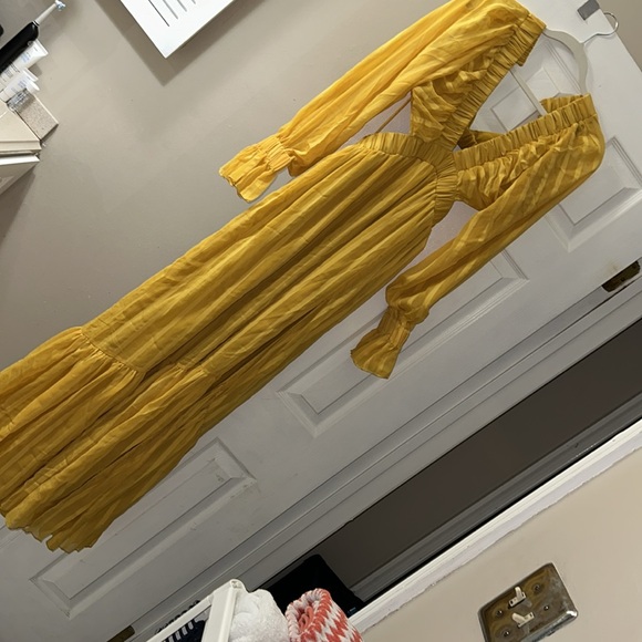 ASOS DESIGN plunge maxi dress with cut out detail - Picture 9 of 11